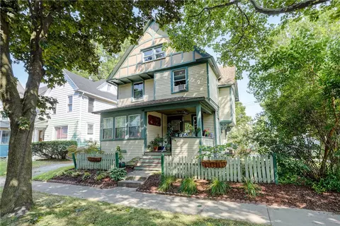 132 Boardman St, Rochester, NY 14607
