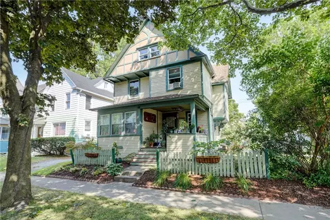 132 Boardman St, Rochester, NY 14607