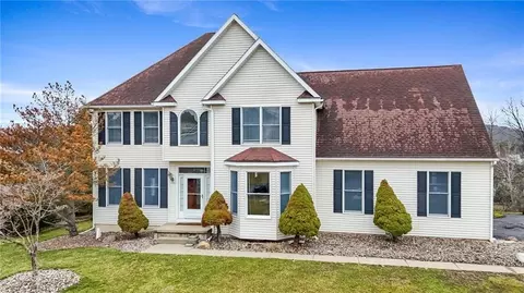 145 Barrington Rd N, Horseheads, NY 14845