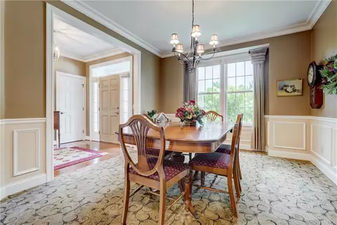 Dining - 4 Pine Holw, Mendon, NY 14506 photo 3 of 4