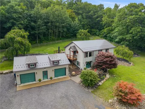 7446 Baptist Hill Rd, Bristol, NY 14469