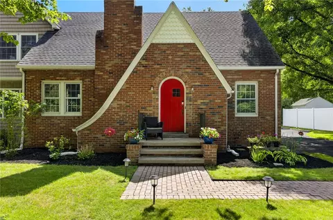 343 French Rd, Pittsford, NY 14534