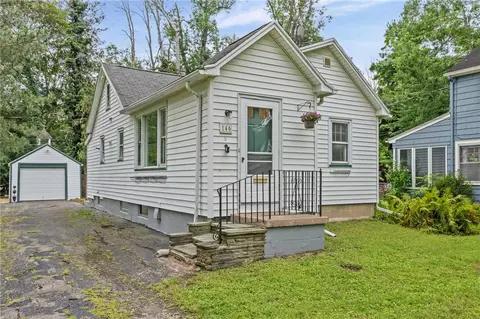 146 Cobb Ter, Brighton, NY 14620