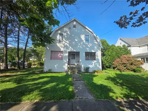 227 Lynwood Ave, Elmira, NY 14903