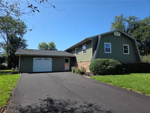 486 Pine Circle Ext, Horseheads, NY 14845