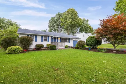 275 Galahad Dr, Rochester, NY 14623