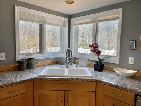 Kitchen - 24 Rosina Dr, Ithaca, NY 14850 photo 3 of 4