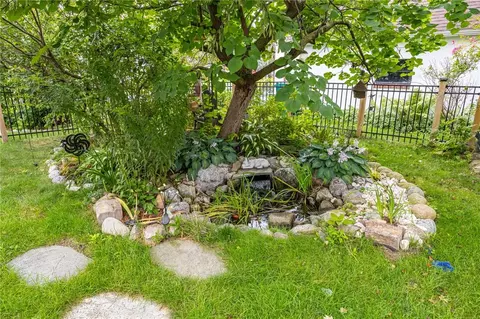 Exterior - 49 Yorkshire Rd, Irondequoit, NY 14609 photo 6 of 16