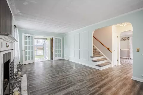 Living - 49 Yorkshire Rd, Irondequoit, NY 14609 photo 4 of 4