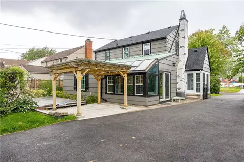 Exterior - 49 Yorkshire Rd, Irondequoit, NY 14609 photo 15 of 16
