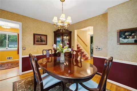 Dining - 16 Oakcrest Dr, Irondequoit, NY 14617 photo 2 of 2