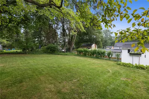 Exterior - 16 Oakcrest Dr, Irondequoit, NY 14617 photo 11 of 15