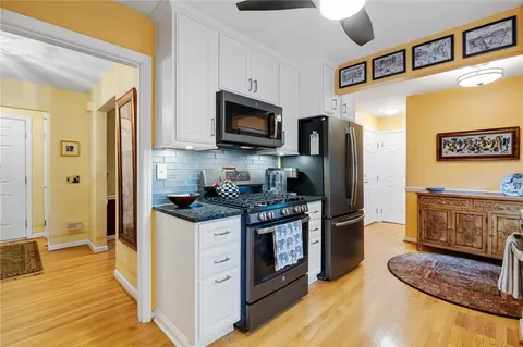 Kitchen - 16 Oakcrest Dr, Irondequoit, NY 14617 photo 1 of 4