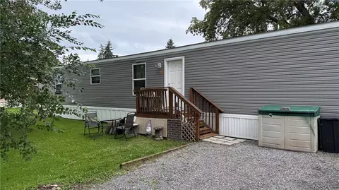 7862 Clinton Street Rd #14, Bergen, NY 14416