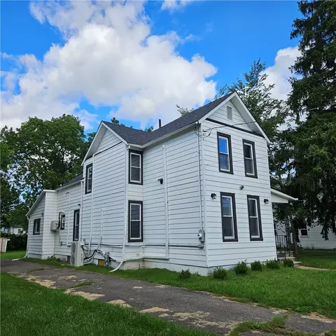 715 Junction St, Elmira, NY 14904