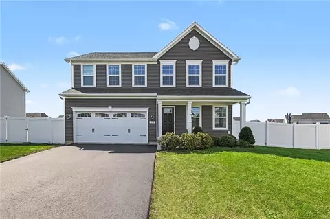 1698 Jasper Dr, Farmington, NY 14425