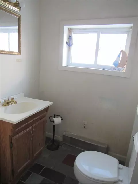 Bath - 149 Geneva St, Lyons, NY 14489 photo 2 of 2