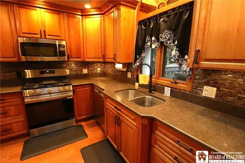 Kitchen - 9 Stewart Ave, Hanover, NY 14136 photo 2 of 4