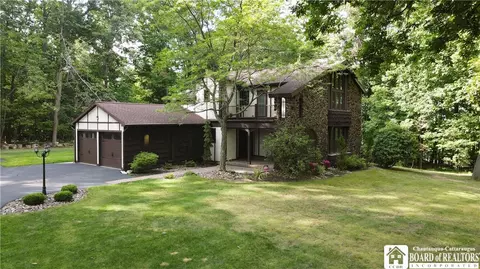 Exterior - 9 Stewart Ave, Hanover, NY 14136 photo 2 of 14