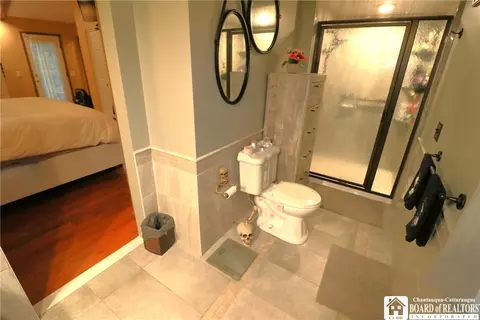 Bath - 9 Stewart Ave, Hanover, NY 14136 photo 2 of 5