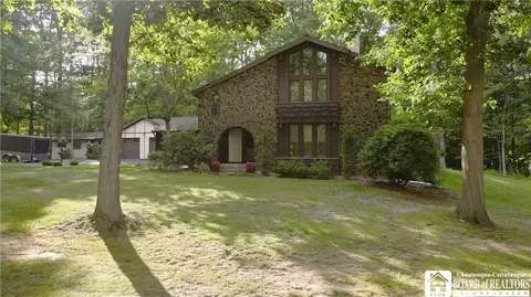 Exterior - 9 Stewart Ave, Hanover, NY 14136 photo 14 of 14