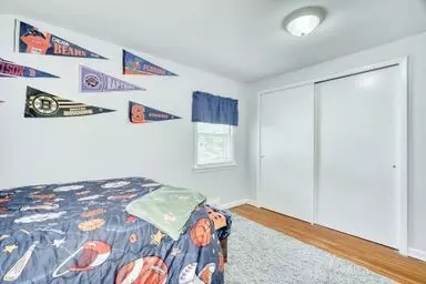 Bedroom - 55 Eastbourne Rd, Irondequoit, NY 14617 photo 3 of 8