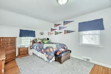 Bedroom - 55 Eastbourne Rd, Irondequoit, NY 14617 photo 4 of 8