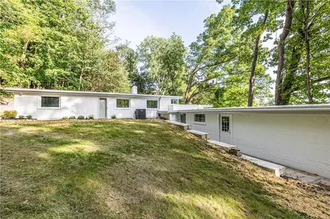 82 Lasalle Pkwy, Victor, NY 14564