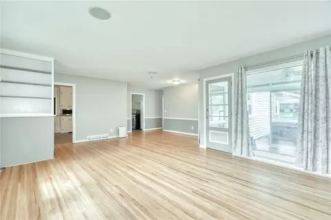Living - 129 Brookview Dr, Irondequoit, NY 14617 photo 3 of 6