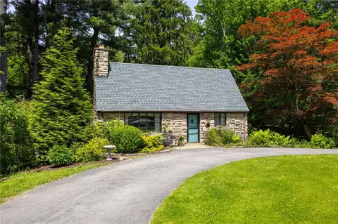 1000 Penfield Rd, Rochester, NY 14625