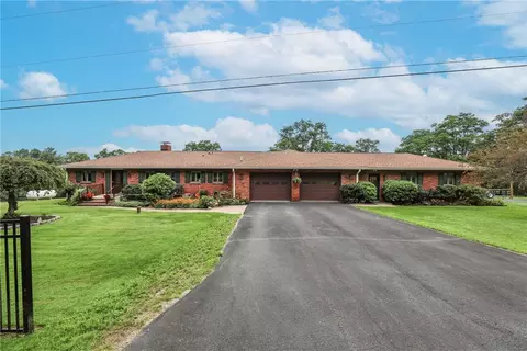 167 Jennings Rd, Veteran, NY 14845