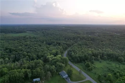 View/Area - 98 Hawk Rd, Volney, NY 13069 photo 3 of 24