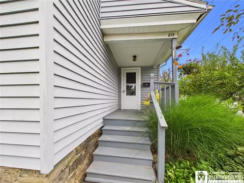 Exterior - 815 Washington St, Olean, NY 14760 photo 2 of 4