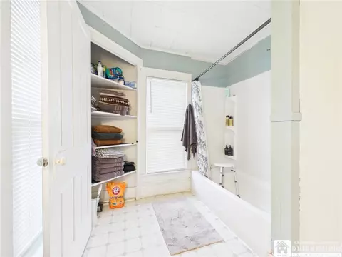 Bath - 815 Washington St, Olean, NY 14760 photo 3 of 3