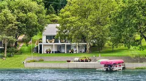 5506 E Lake Rd, Richmond, NY 14471