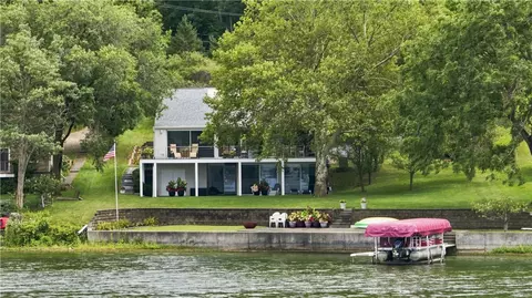 5506 E Lake Rd, Richmond, NY 14471