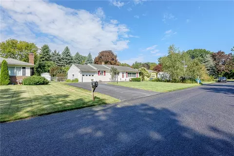 Exterior - 25 Dorington Rd, Irondequoit, NY 14609 photo 2 of 10