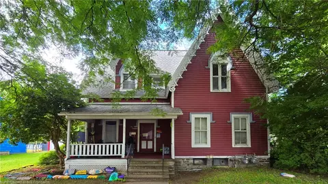 613 Walnut St, Elmira, NY 14901
