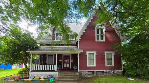 613 Walnut St, Elmira, NY 14901