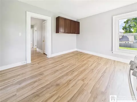 Living - 306 Wayne St, Olean, NY 14760 photo 4 of 8