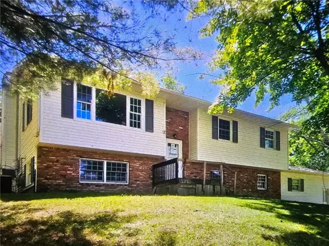 82 Stonecroft, Veteran, NY 14845