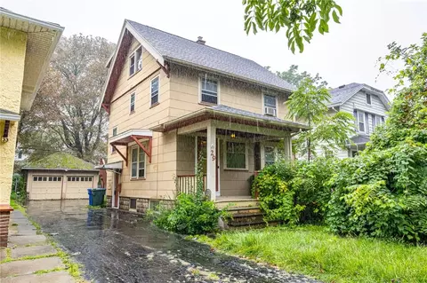 29 Highland Ave, Rochester, NY 14620