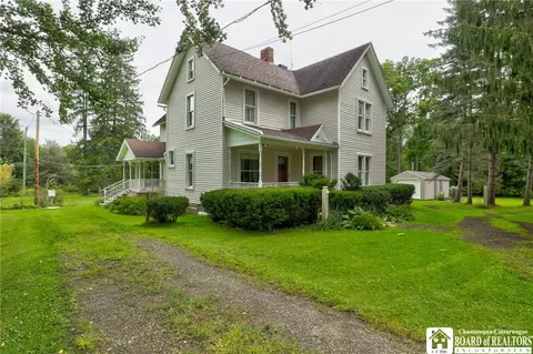 3036 W Lake Rd, North Harmony, NY 14710