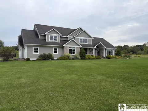 100 Tiffany Ln, Carroll, NY 14738
