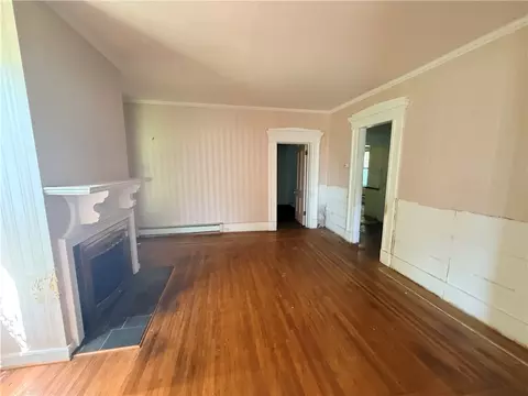 Living - 101 Broad St, Lyons, NY 14489 photo 2 of 5