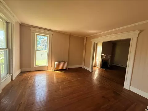 Living - 101 Broad St, Lyons, NY 14489 photo 4 of 5