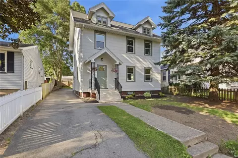 228 Westchester Ave, Irondequoit, NY 14609