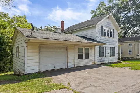 Exterior - 68 Maple St, Lyons, NY 14489 photo 2 of 5