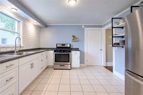 Kitchen - 540 Helendale Rd, Irondequoit, NY 14609 photo 3 of 3