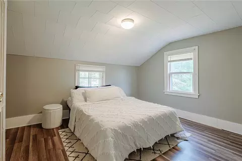 Bedroom - 540 Helendale Rd, Irondequoit, NY 14609 photo 3 of 5